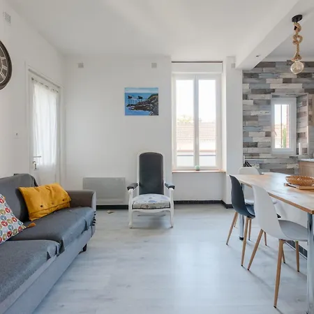 Apartment A 200m Du Chateau Et Du Port *