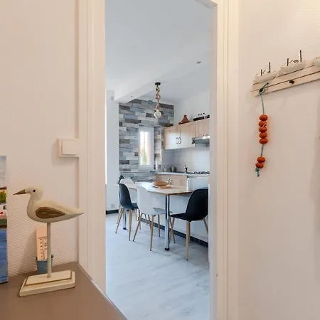 Apartment A 200m Du Chateau Et Du Port
