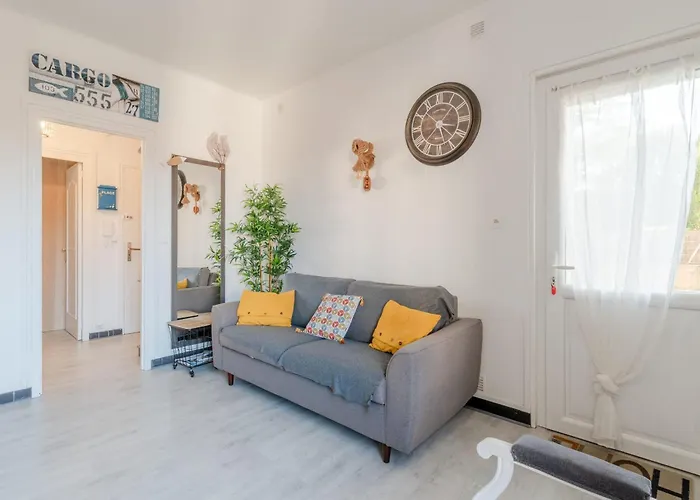 A 200m Du Chateau Et Du Port * Pornic